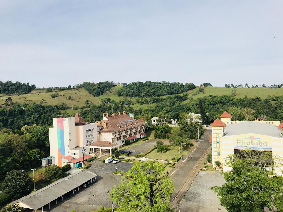 Appartamento Cobertura Edf. Gm Piratuba Esterno foto